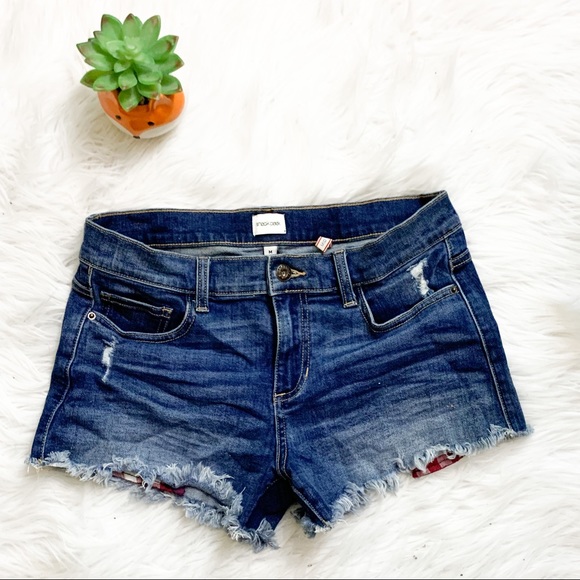Dark Wash Mid Rise Distressed Shorts Plaid Pockets - Picture 2 of 9
